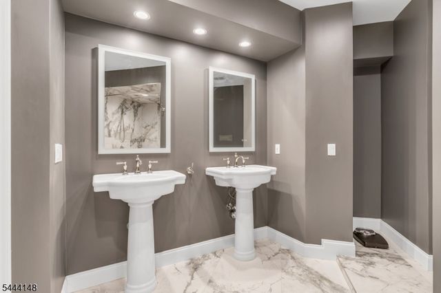 18 BAYVIEW TERRACE, Green Brook Twp., NJ 08812
