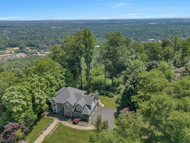 18 BAYVIEW TERRACE, Green Brook Twp., NJ 08812