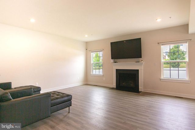3604 DARVELL CIR, Aberdeen, MD 21001