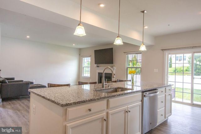 3604 DARVELL CIR, Aberdeen, MD 21001