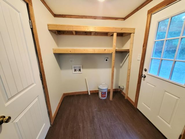 210 Rawls Creek Rd, Gordonsville, TN 38563
