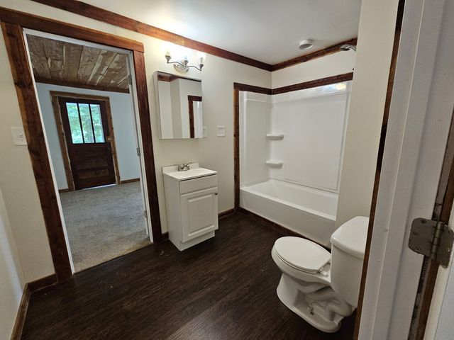 210 Rawls Creek Rd, Gordonsville, TN 38563