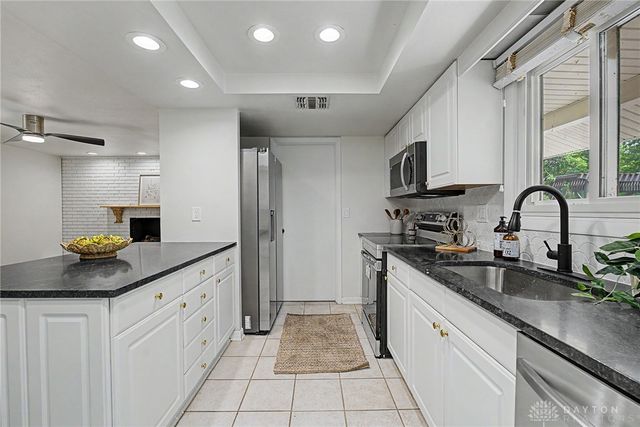 460 Deauville Drive, Washington Twp, OH 45429
