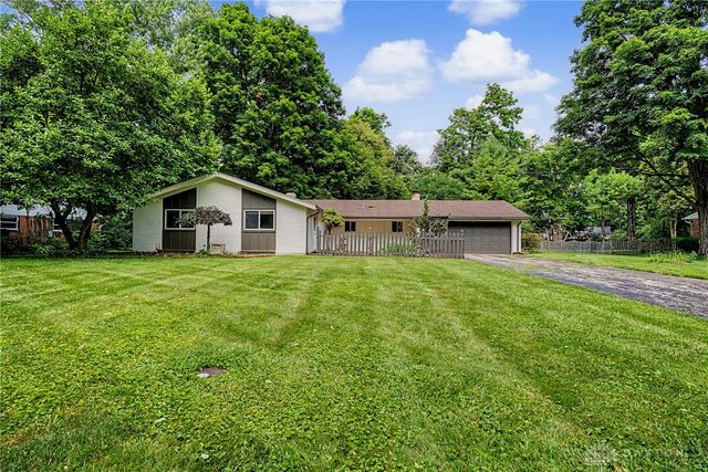 460 Deauville Drive, Washington Twp, OH 45429