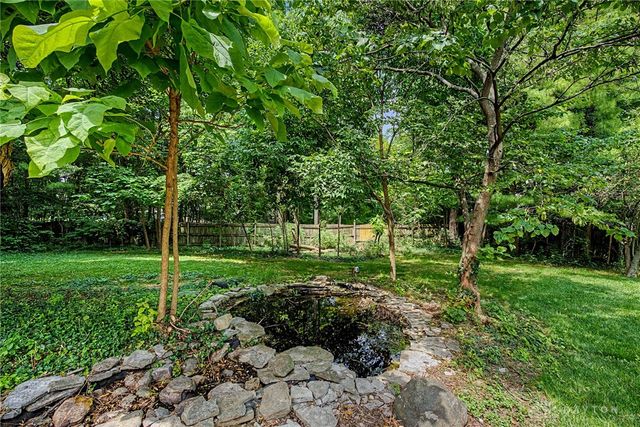 460 Deauville Drive, Washington Twp, OH 45429