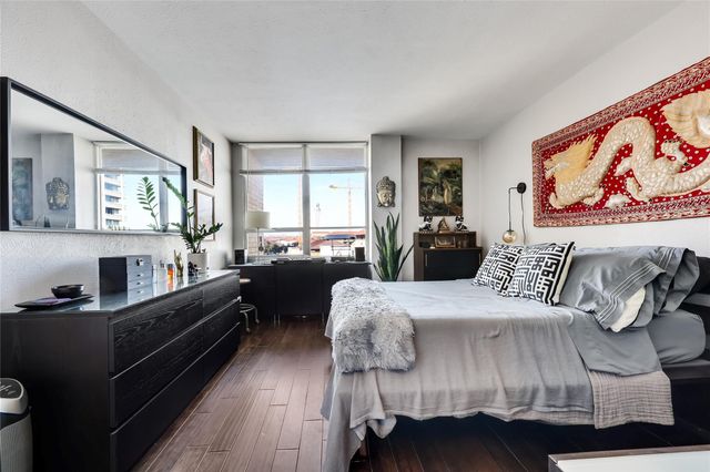 1800 Lavaca ST A-711, Austin, TX 78701