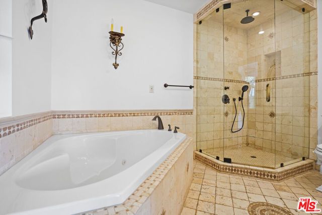 309 N Doheny Drive, Beverly Hills, CA 90211