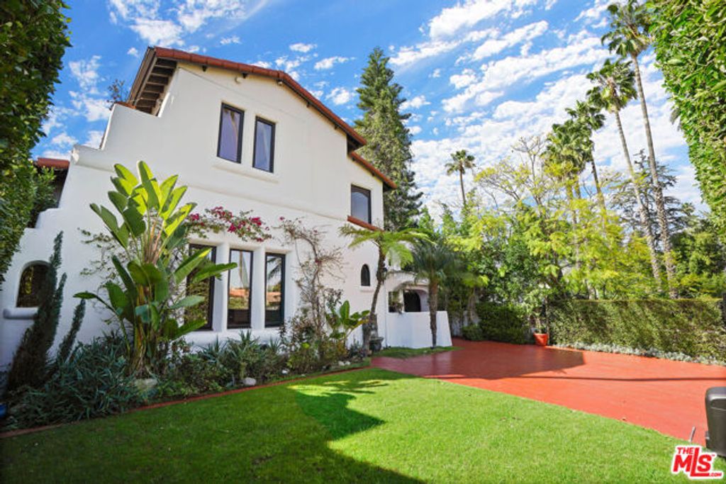 309 N Doheny Drive, Beverly Hills, CA 90211