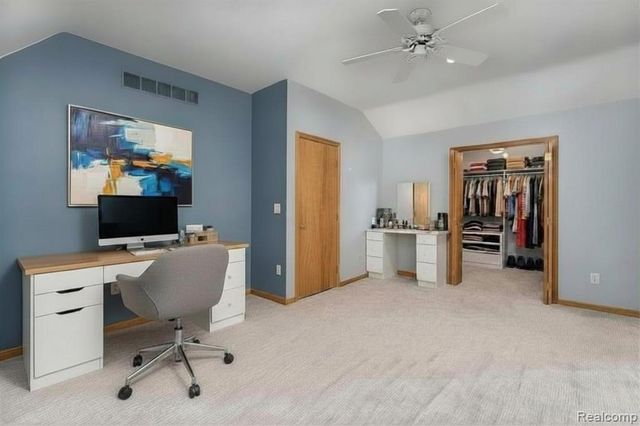22327 Martin Road, Saint Clair Shores, MI 48081