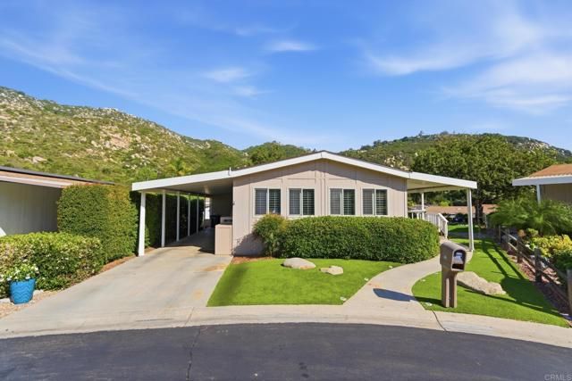 8975 Lawrence Welk Drive 285, Escondido, CA 92026