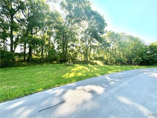 28 Bradley Street, Auburn, NY 13021