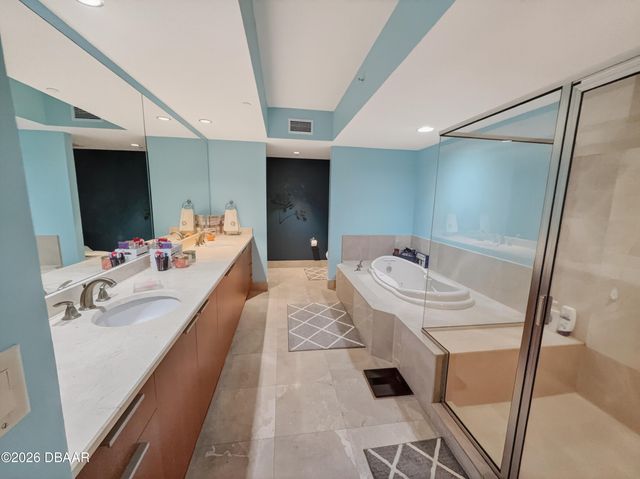 231 Riverside Dr Unit 2081, Holly Hill, FL 32117