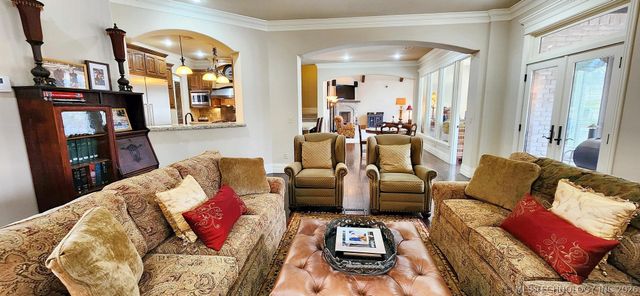 870 Cherry Springs Drive, Tahlequah, OK 74464