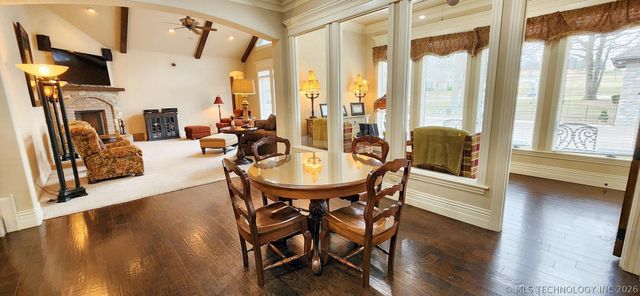 870 Cherry Springs Drive, Tahlequah, OK 74464