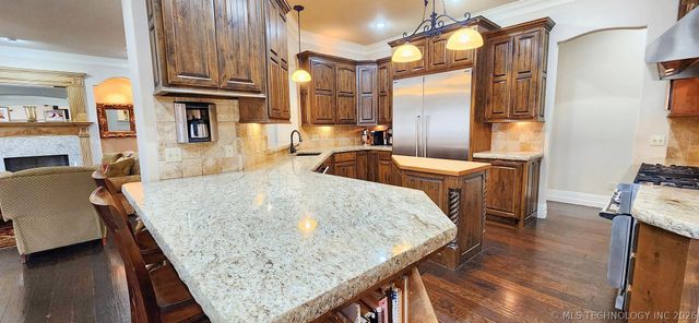 870 Cherry Springs Drive, Tahlequah, OK 74464