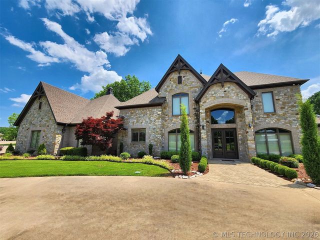 870 Cherry Springs Drive, Tahlequah, OK 74464