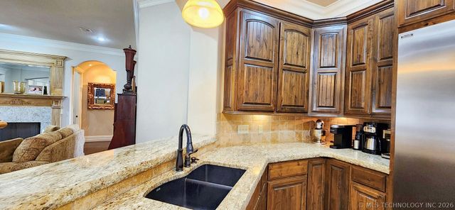 870 Cherry Springs Drive, Tahlequah, OK 74464