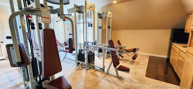 870 Cherry Springs Drive, Tahlequah, OK 74464