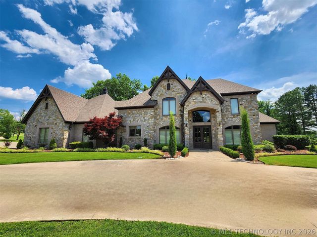 870 Cherry Springs Drive, Tahlequah, OK 74464