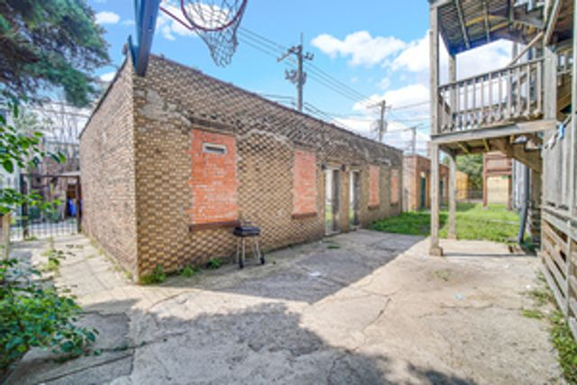 8142-8146 S Maryland Avenue, Chicago, IL 60619