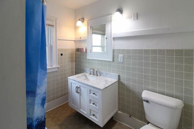 811 G Avenue, Grundy Center, IA 50638