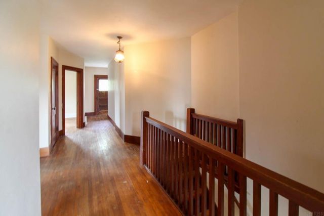 811 G Avenue, Grundy Center, IA 50638