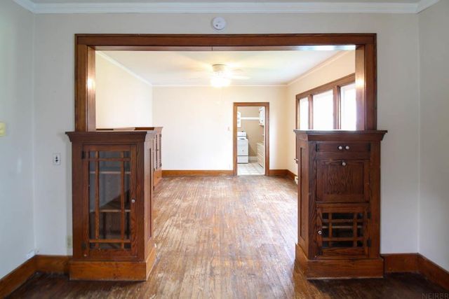 811 G Avenue, Grundy Center, IA 50638