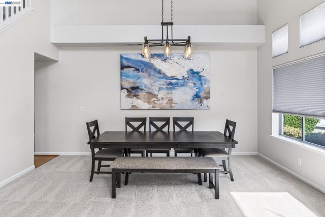 1360 Toulon Ct, Livermore, CA 94551