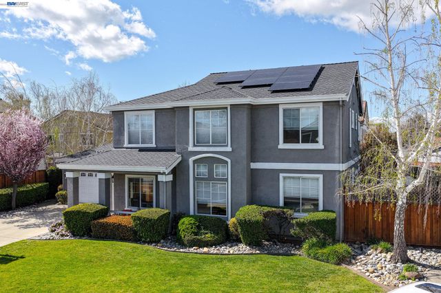 1360 Toulon Ct, Livermore, CA 94551