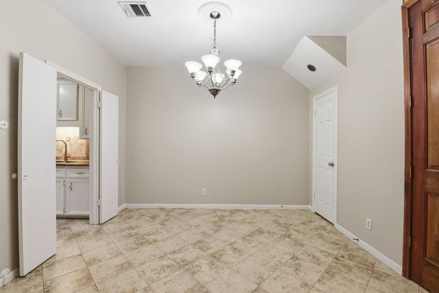 727 Bunker Hill Road 34, Houston, TX 77024