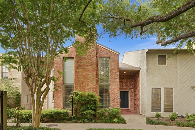 727 Bunker Hill Road 34, Houston, TX 77024