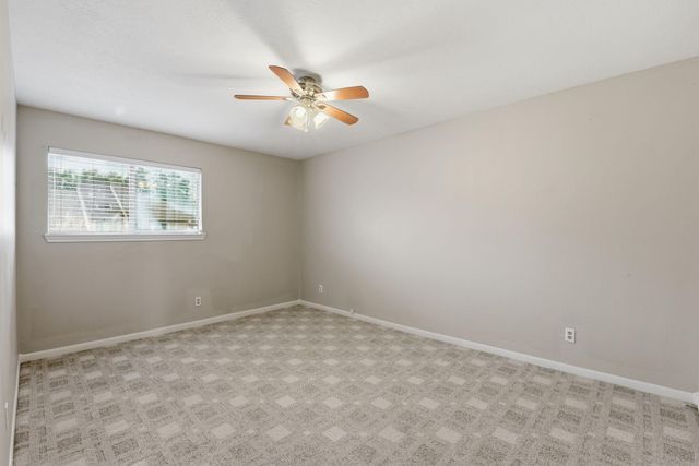 727 Bunker Hill Road 34, Houston, TX 77024