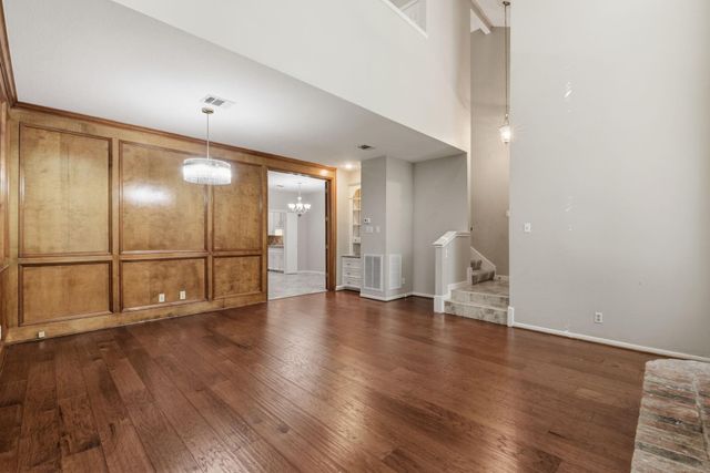 727 Bunker Hill Road 34, Houston, TX 77024