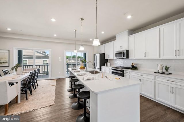 10837 BECKENHAM ST, Middle River, MD 21220