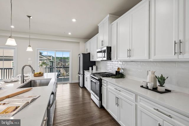 10837 BECKENHAM ST, Middle River, MD 21220