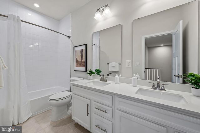 10837 BECKENHAM ST, Middle River, MD 21220