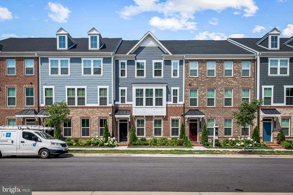 10837 BECKENHAM ST, Middle River, MD 21220
