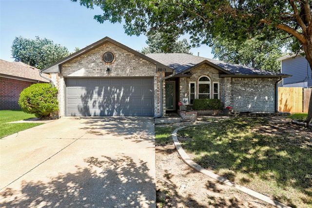 2013 Grassland Drive, Norman, OK 73072