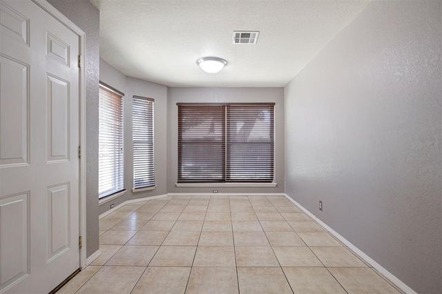 2013 Grassland Drive, Norman, OK 73072
