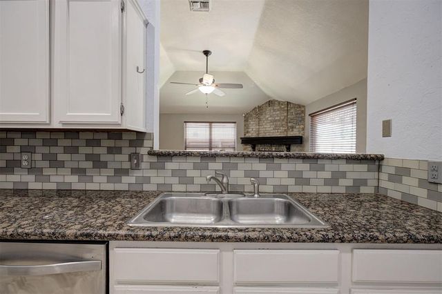 2013 Grassland Drive, Norman, OK 73072