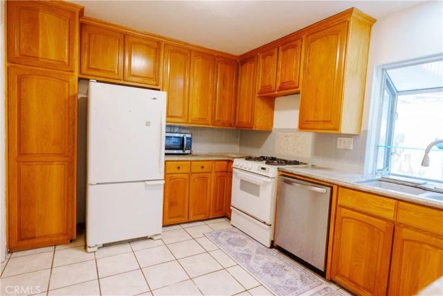 1639 Aspen Village, West Covina, CA 91791