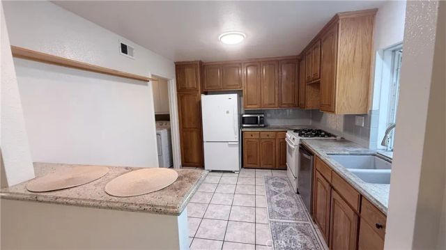 1639 Aspen Village, West Covina, CA 91791
