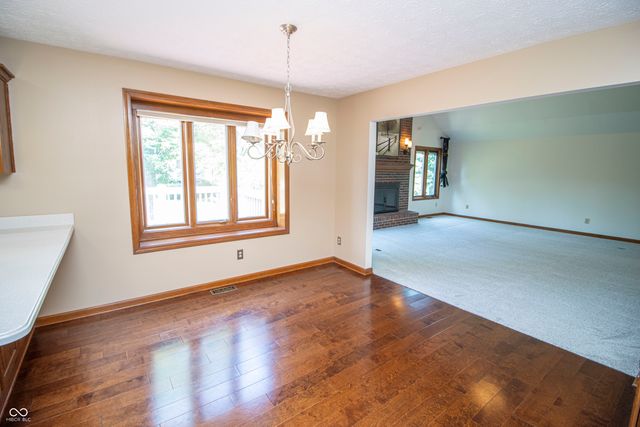 4610 Fox Moor Place, Greenwood, IN 46143
