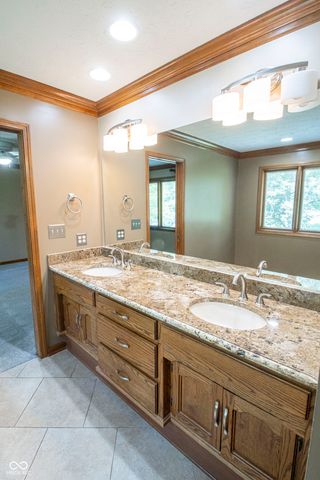 4610 Fox Moor Place, Greenwood, IN 46143