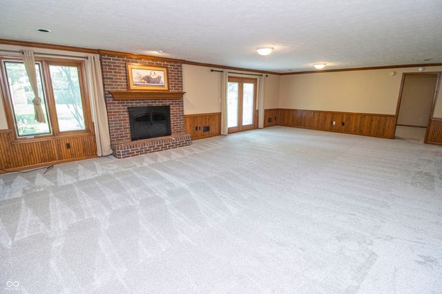 4610 Fox Moor Place, Greenwood, IN 46143