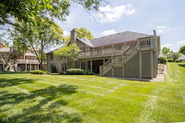 4610 Fox Moor Place, Greenwood, IN 46143