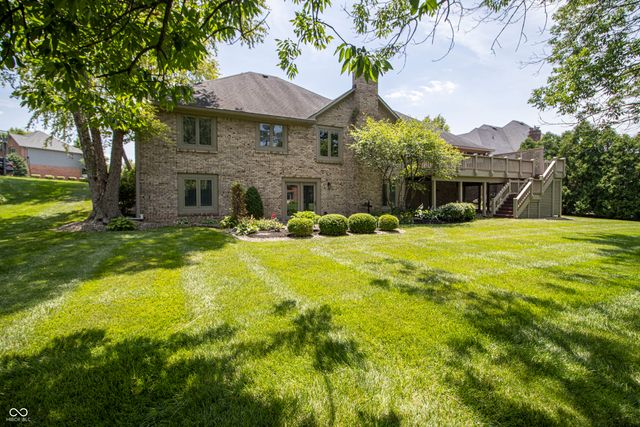 4610 Fox Moor Place, Greenwood, IN 46143