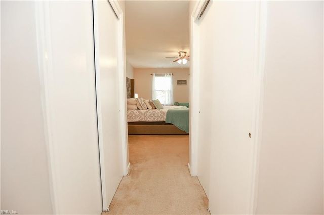 3905 Morning Light LN, Virginia Beach, VA 23456