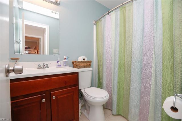 3905 Morning Light LN, Virginia Beach, VA 23456