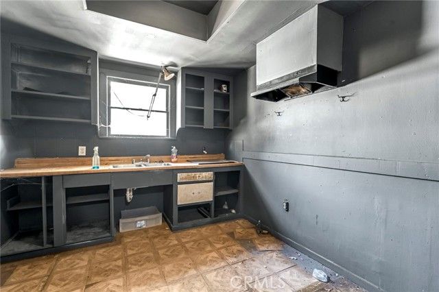 760 Sunnyside, Clovis, CA 93611